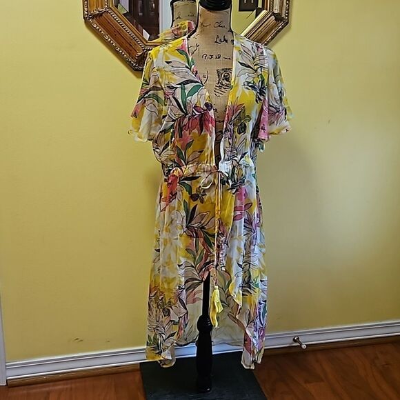 Floral sheer Whimsigoth robe or cover up size Medium/Large - Picture 1 of 13